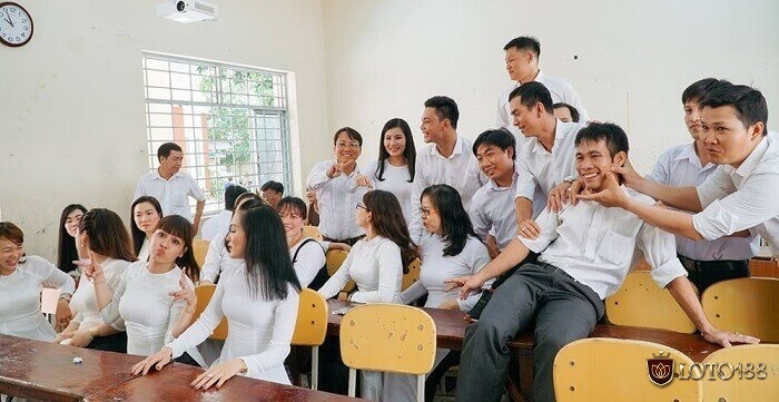 Giải mã giấc mơ thấy bạn học cũ đôi khi cho thấy những vấn đề chưa được giải quyết từ quá khứ