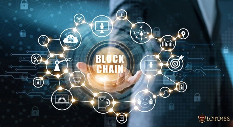Ứng dụng blockchain trong game giúp ghi nhận quyền sở hữu tài sản số minh bạch.